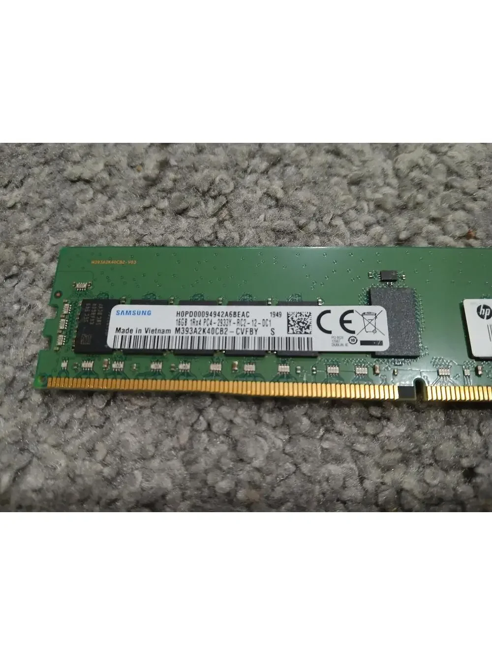 Samsung 16GB 1Rx4 PC4-2933Y DDR4 ECC Registered Server RAM M393A2K40CB2-CVFBY